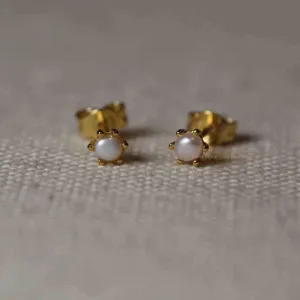 14k solid gold Pearl earrings stud by VicStoneNYC Fine Jewelry