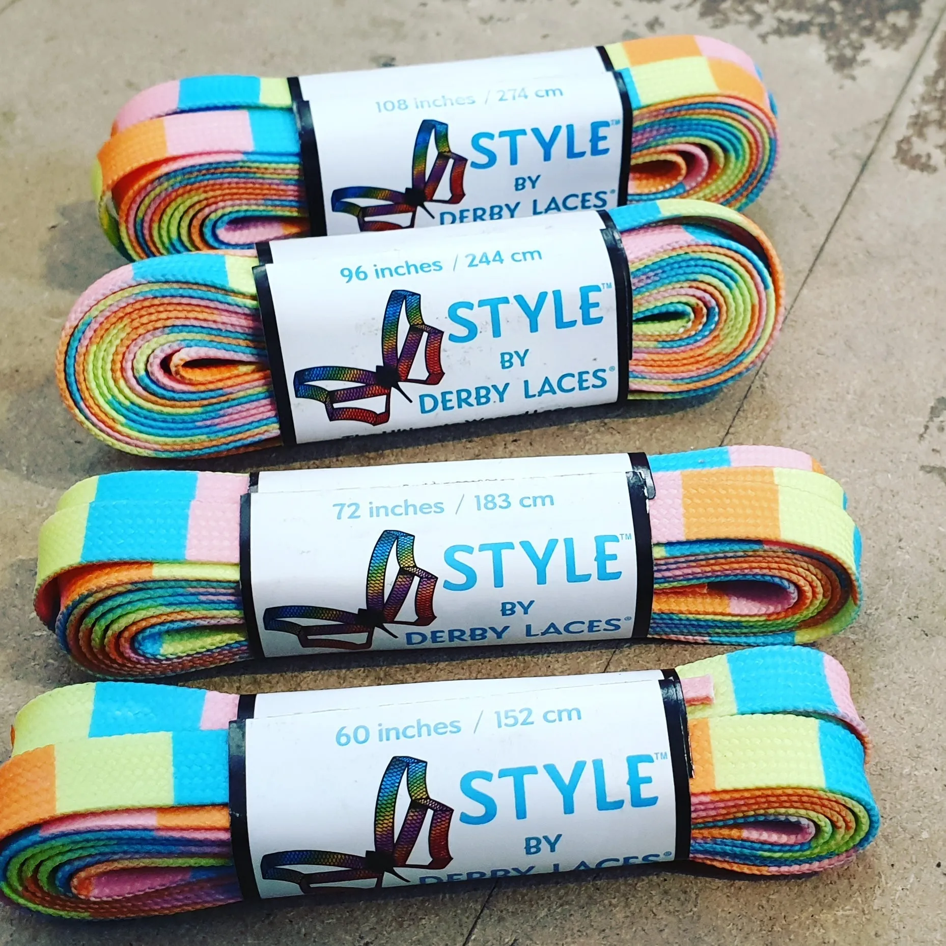 96''/244cm STYLE PATTERNED Waxed Derby Laces