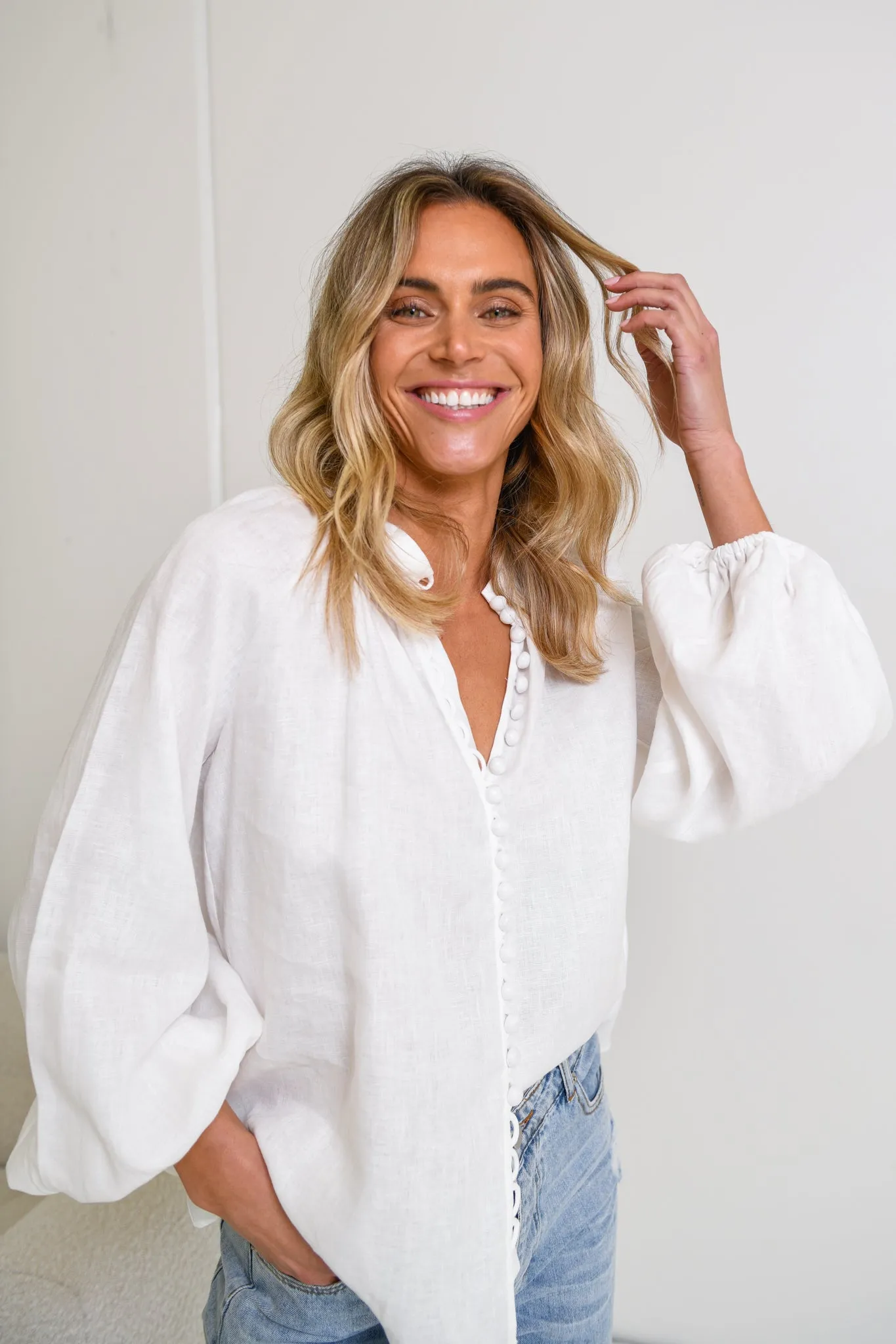 HANSEL BLOUSE- WHITE