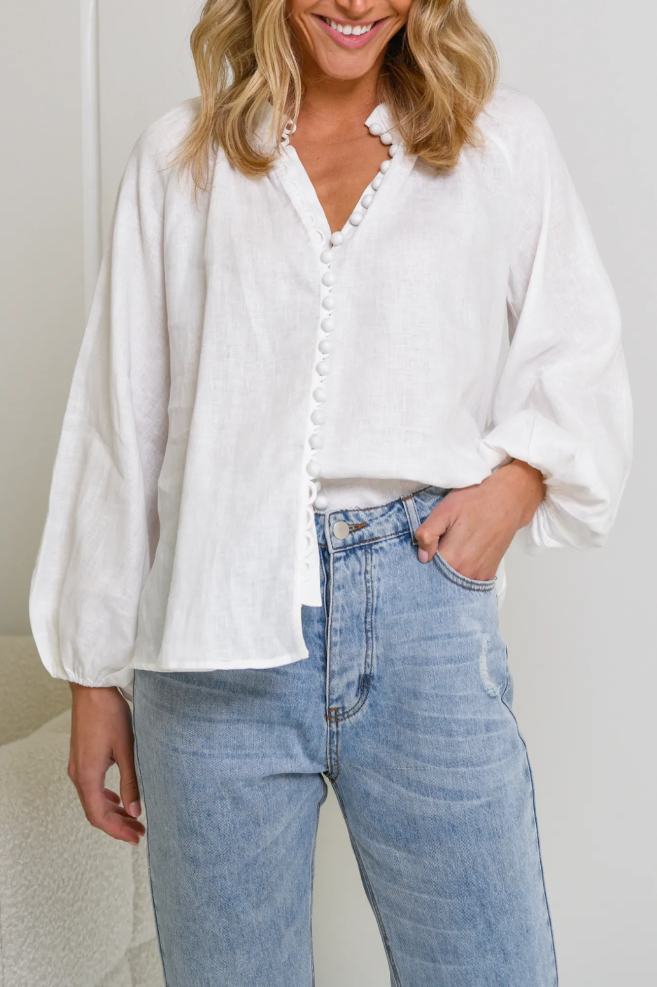 HANSEL BLOUSE- WHITE