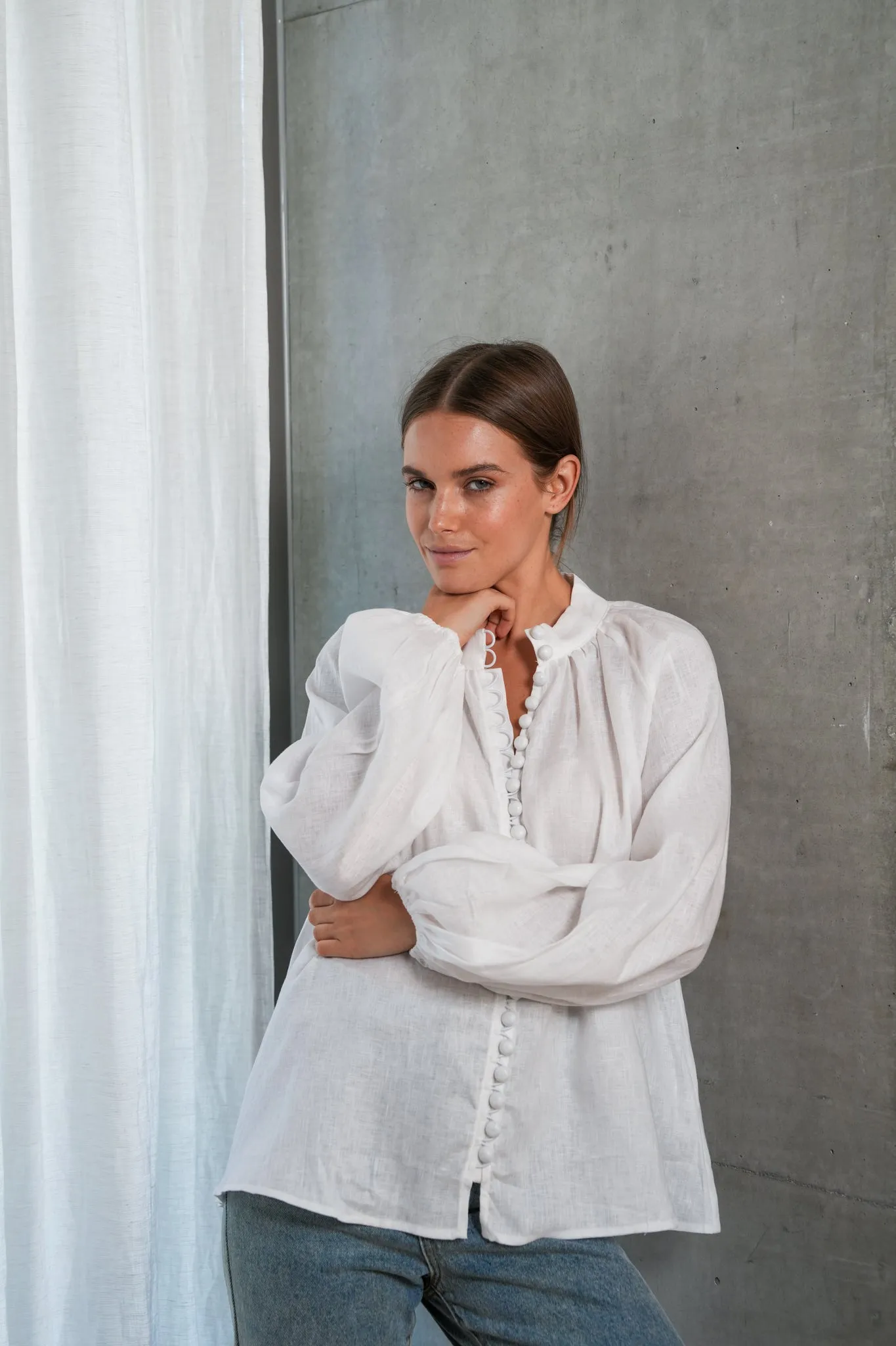 HANSEL BLOUSE- WHITE