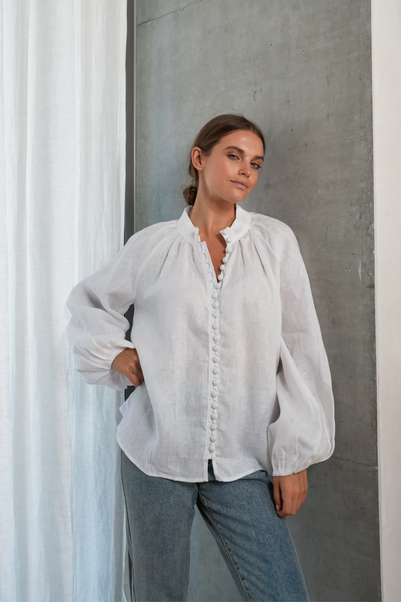 HANSEL BLOUSE- WHITE