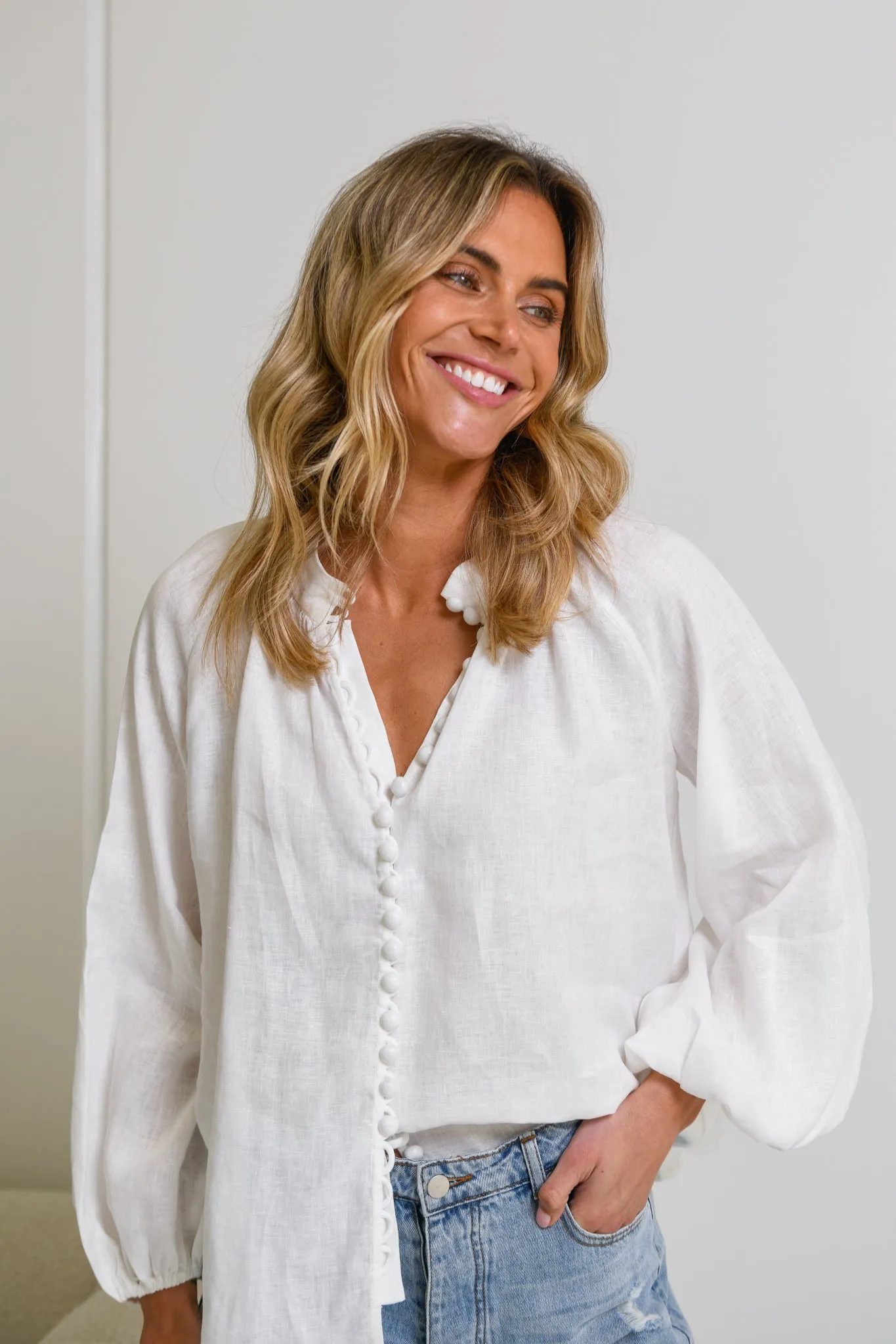 HANSEL BLOUSE- WHITE
