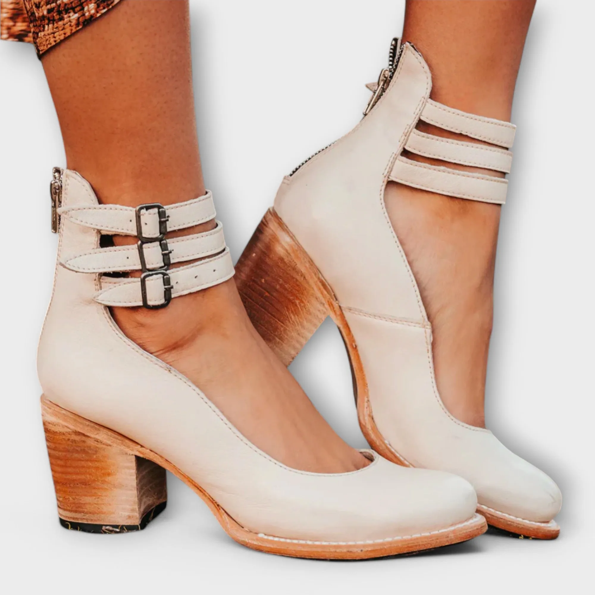 Liana Vintage Heels