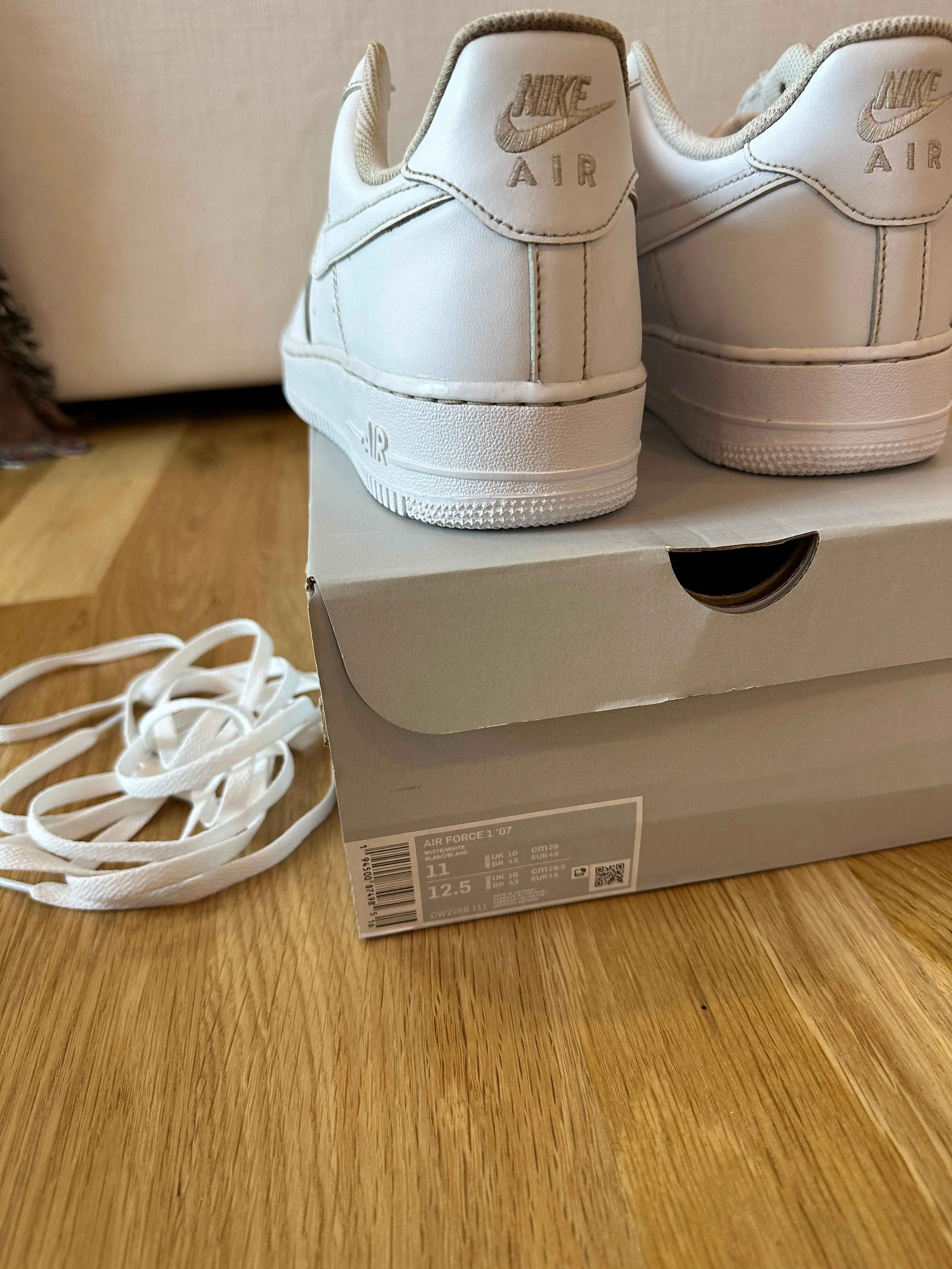 Nike Air Force 1 Low '07 White Sz 11